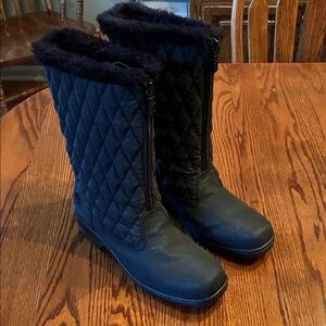 Totes Black Quilted Winter Boots